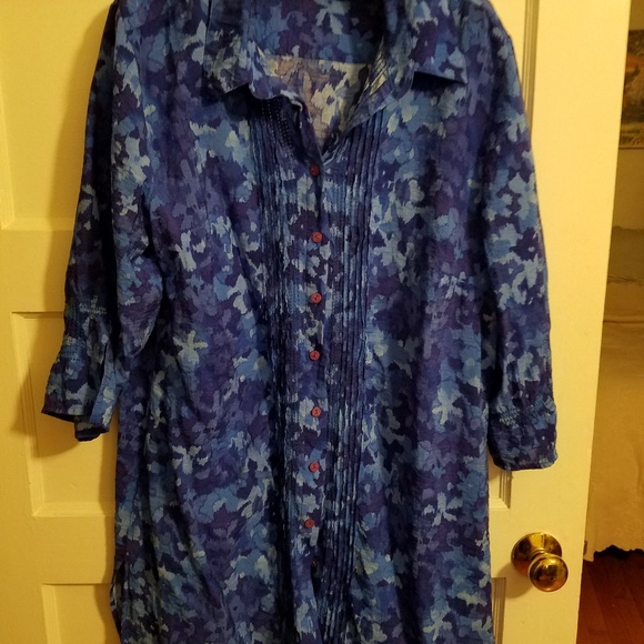 Blue Flowered Tunic Button Down - Picture 5 of 5